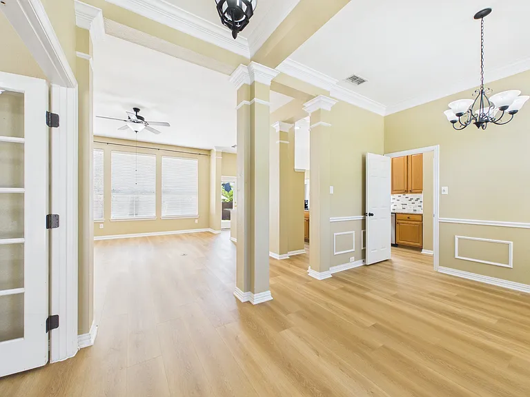2208 Sagebrush Dr — Photo 4