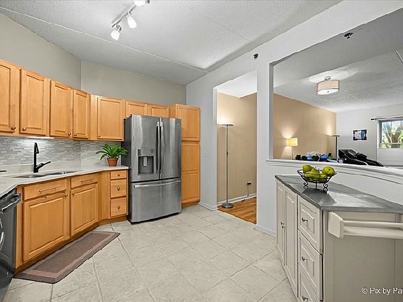 5th image of 3100 Town Square Dr Unit 101