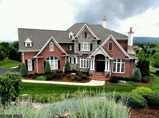 261 Mount Pleasant Dr, Boalsburg, PA 16827