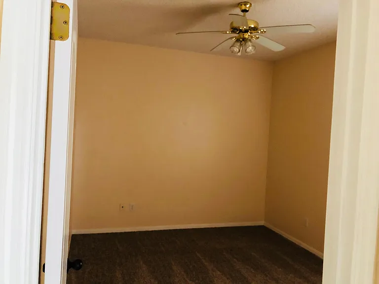 9936 Burgundy Bay St — Photo 10
