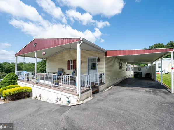 2461 Elizabeth Ave Lot F04, Temple, PA 19560