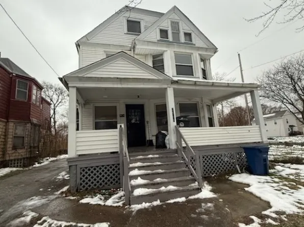 7106 Lawnview Ave, Cleveland, OH 44103