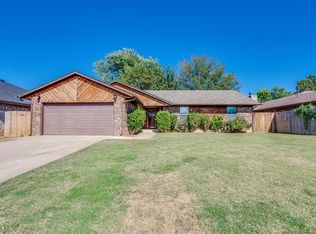 1104 Lynn Fry Blvd, Midwest City, OK 73130