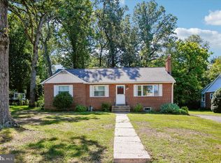 6816 29th St N, Arlington, VA 22213