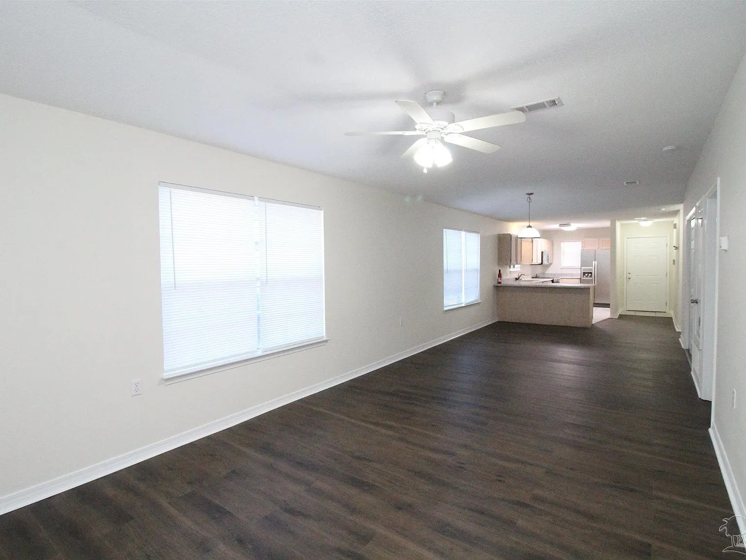 2 bed, 2.0 bath, 1238 sqft, $1,350 — Photo 2