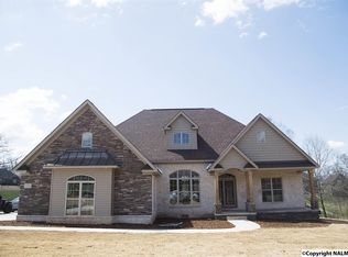 106 Allen Cove Dr, Meridianville, AL 35759