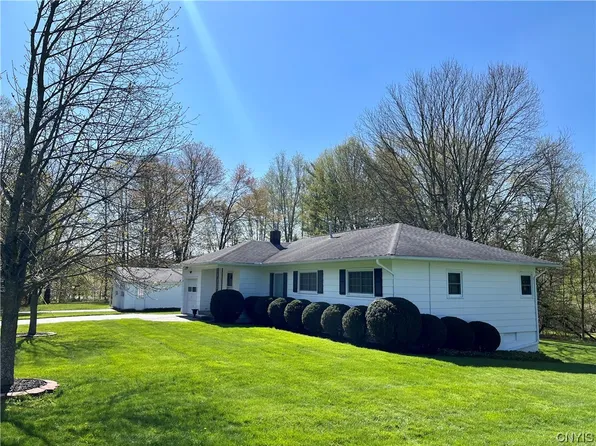 (undisclosed Address), Hannibal, NY 13074