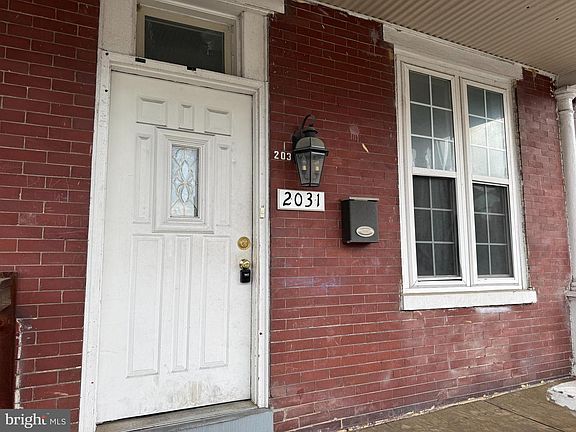 5th image of 2031 N 4th St