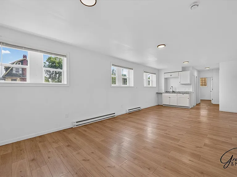 12932 Greiner St — Photo 10