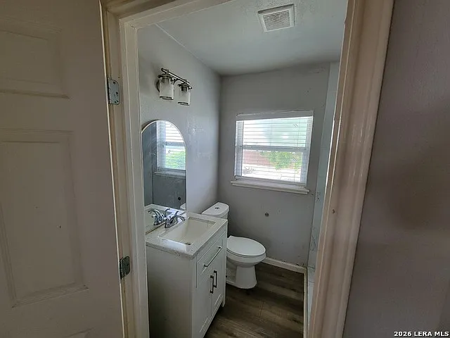 119 Venice — Photo 12