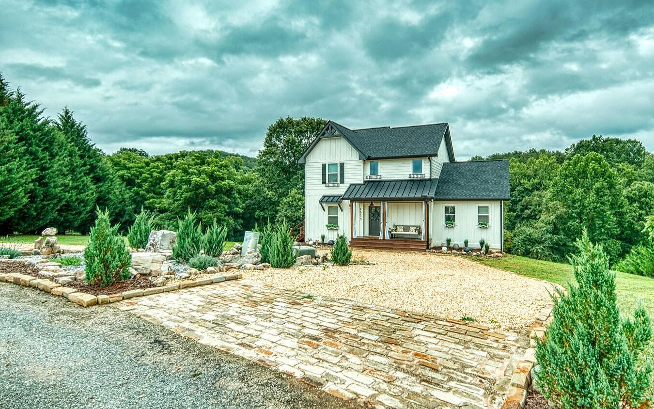 2634 Misty Creek Ln, Young Harris, GA 30582 MLS 327538 Zillow