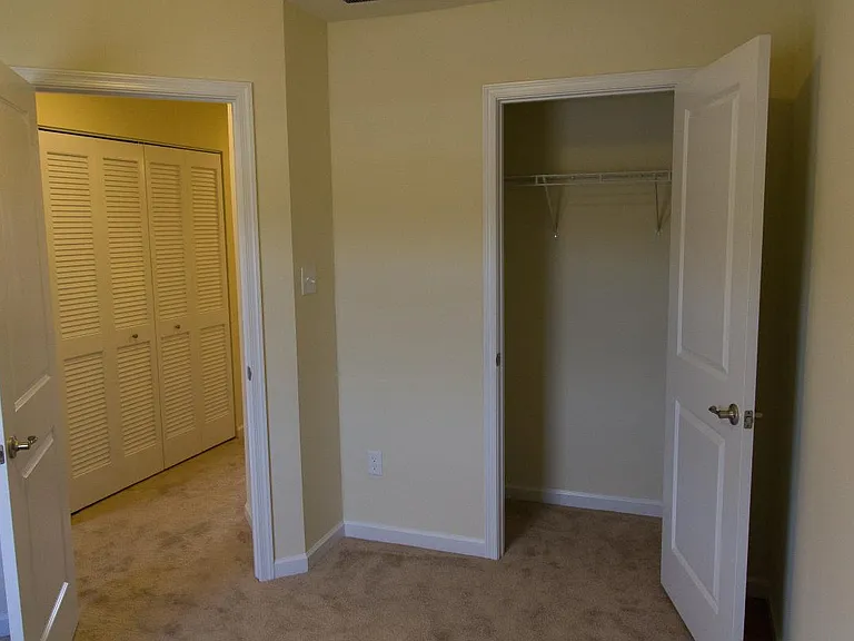 1916 Georgetown Dr — Photo 13