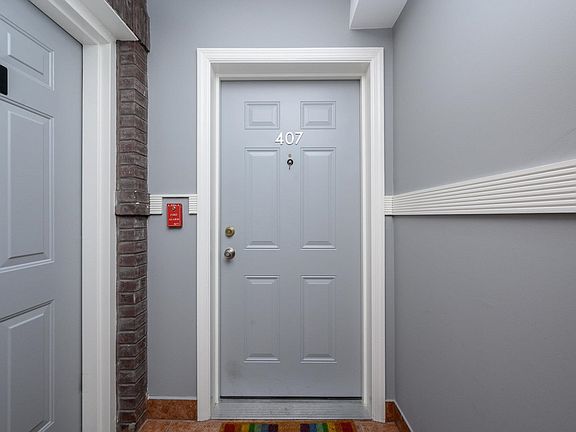 3rd image of 135 38th St APT 407