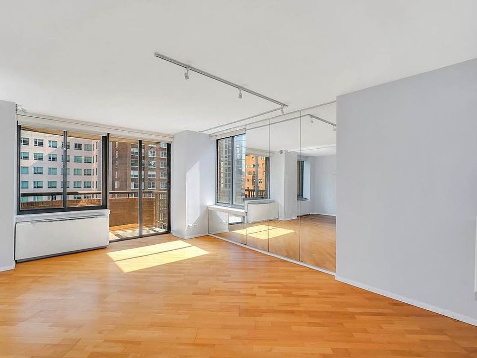 1st image of 157 E 32nd St #12E