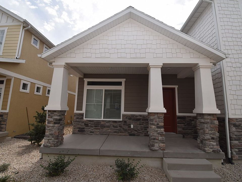 1st image of 214 E Allegheny Pl