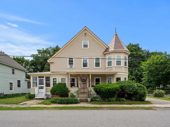 52 Chestnut Street, Rochester, NH 03867