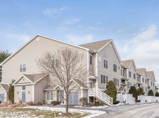 1 Maple Ridge Dr UNIT 104, Merrimack, NH 03054