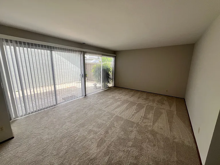 111 Escobar Ct — Photo 7