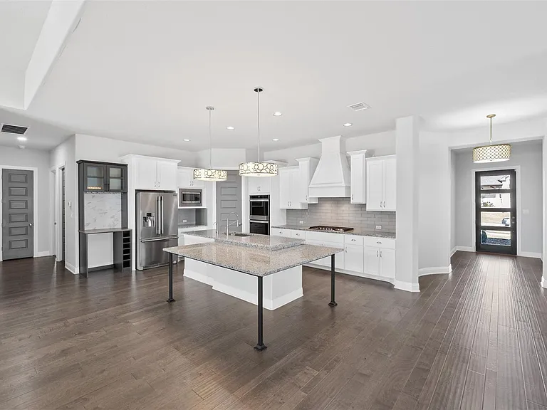 341 Bitterroot Ln — Photo 16