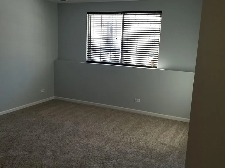 570 Conservatory Ln — Photo 6