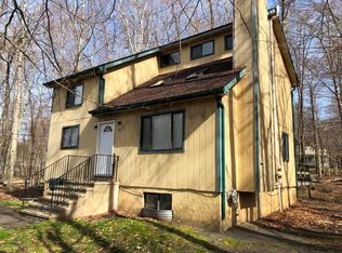 8900 Raccoon Trl, Coolbaugh Township, PA 18466