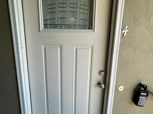 217 S Marguerita Ave #4, Alhambra, CA 91801