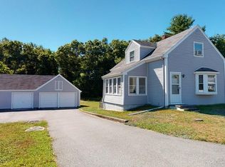 297 Indian Town Rd, Westport, MA 02790