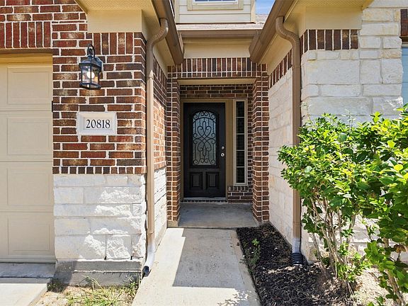 2nd image of 20818 Falcon Hill St