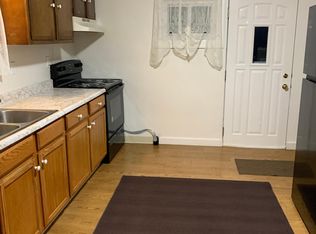 508 Longfellow St #B, Vandergrift, PA 15690