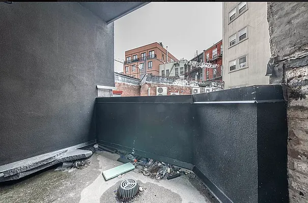 Rented by EXR | media 14
