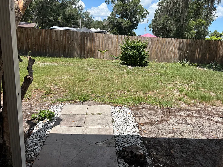 3101 Blount Rd #10 — Photo 38