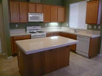 3rd image of 150 Mahonia Cir