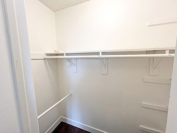 3rd image of 11964 Lindblade St APT 1