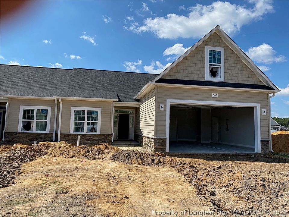 2nd image of 307 Oak Pointe Cir W