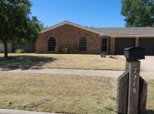 7218 NW Hunter Rd, Lawton, OK 73505