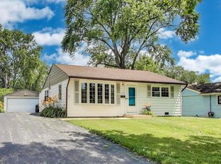 3708 Bluebird Ln, Rolling Meadows, IL 60008