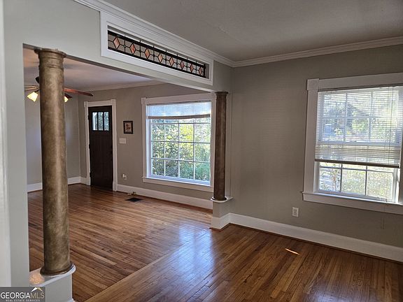 4th image of 1038 S Candler St