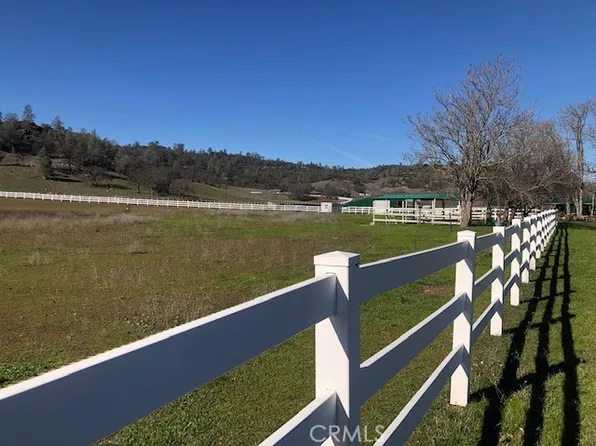 22066 Jerusalem Grade, Lower Lake, CA 95457