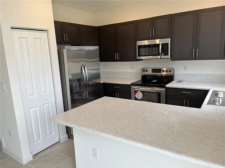 13274 SW 287th Ter — Photo 11