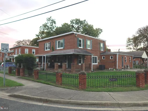 1152 Booker Dr, Capitol Heights, MD 20743