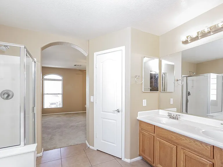 2343 W Running Deer Trl — Photo 12