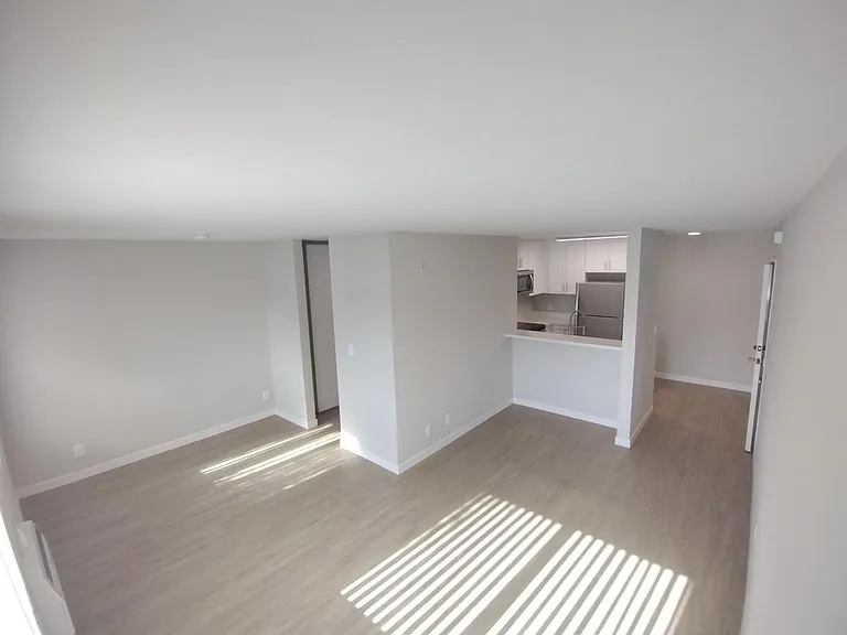 Mesa Palms Apartments — Photo 38