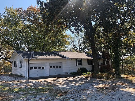 Country Home on 2 Acres