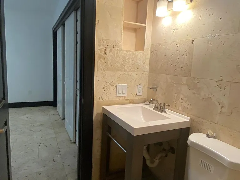 1619 Pennsylvania Ave #1 — Photo 8