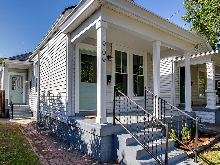 1909 Bonnycastle Ave — Photo 4