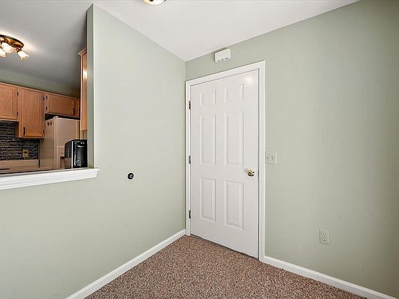 4th image of 43245 Cape Dr