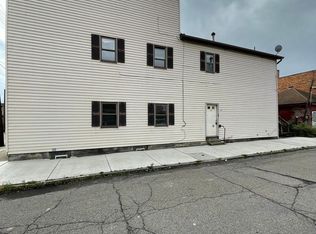 235 Ella St, Mc Kees Rocks, PA 15136