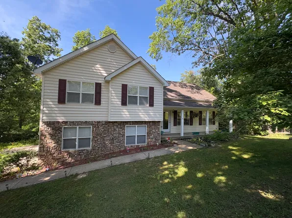 5 Crescent Ln, Huntington, WV 25702
