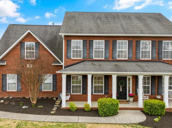 2308 Autumn Knoll Dr, Knoxville, TN 37920