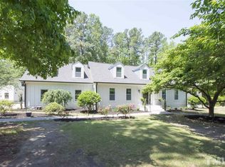 315 Mill Creek Dr, Fuquay Varina, NC 27526